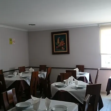 El Millon Hotel *